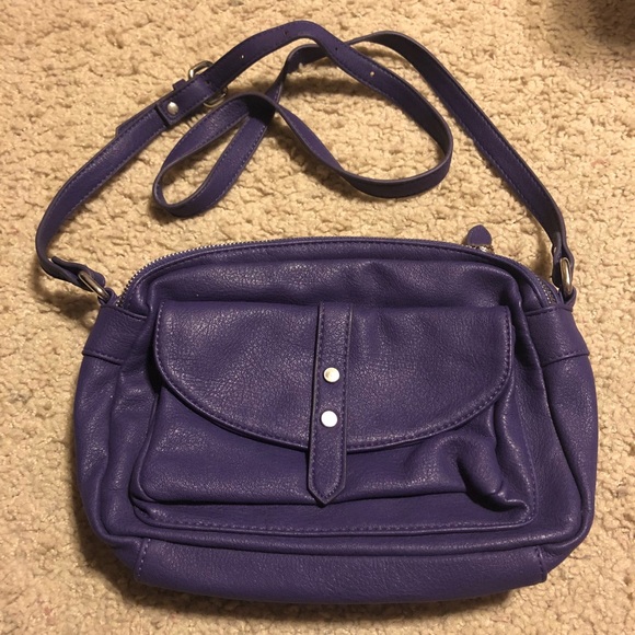 NWOT Purple Crossbody Bag - Picture 2 of 8